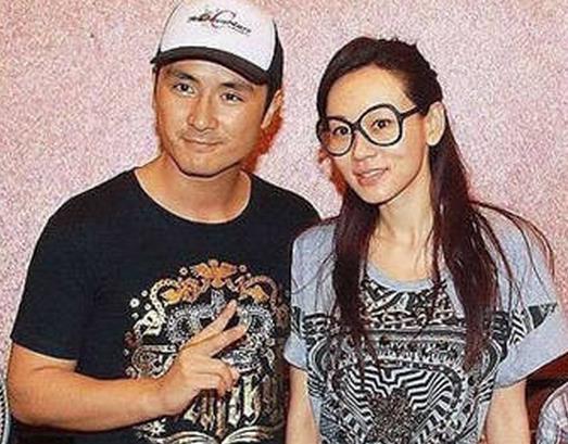 被打成猪头,患癌变卖后冠,沦为卖烟妹,八大港姐现状谁最落魄(10)