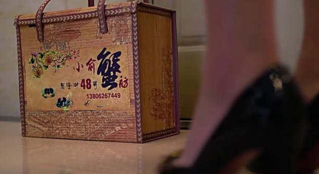 《欢乐颂》满屏广告遭吐槽，欢乐五美代言广告有何猫腻(10)