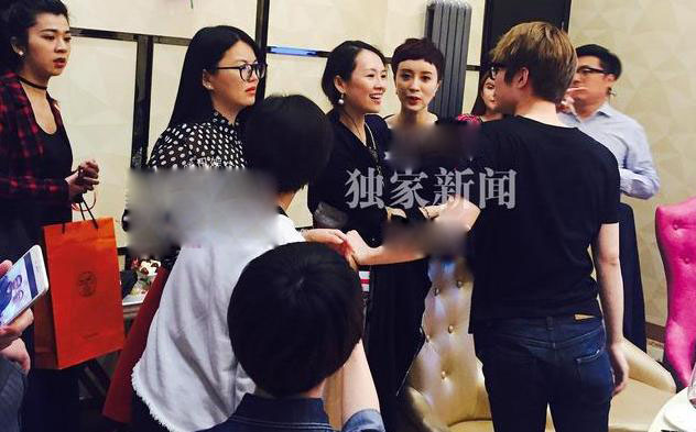 阔太金巧巧庆生朋友圈豪华堪比巨星(6)