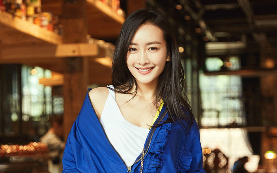 气质女星王鸥时尚街拍(2)