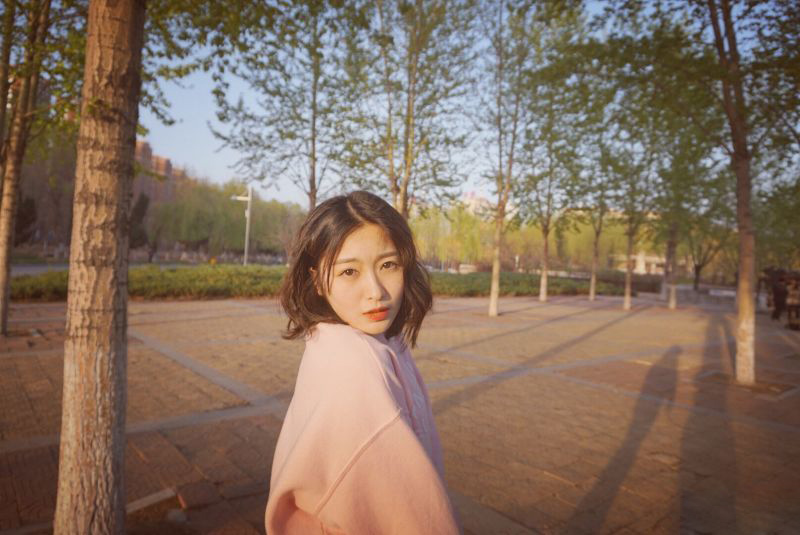 氧气美女李昕原文艺范写真曝光(5)