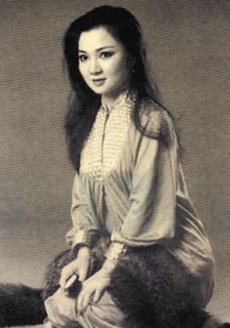 女儿遭撕票，买凶杀人，陪睡，黑吃黑，她的人生堪比八点档(12)