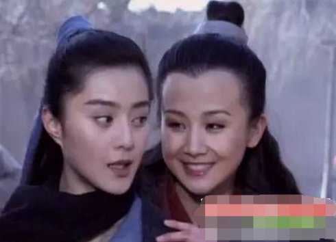 孙菲菲近照笑容僵硬不忍直视，扒扒她如何从第一古典美女作成了整容狂(6)