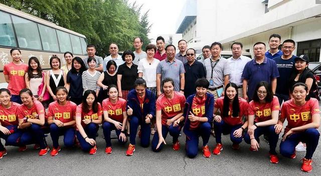 奥运会中国女排为何首战爆冷2:3憾败实力不如自己的荷兰队?(2)
