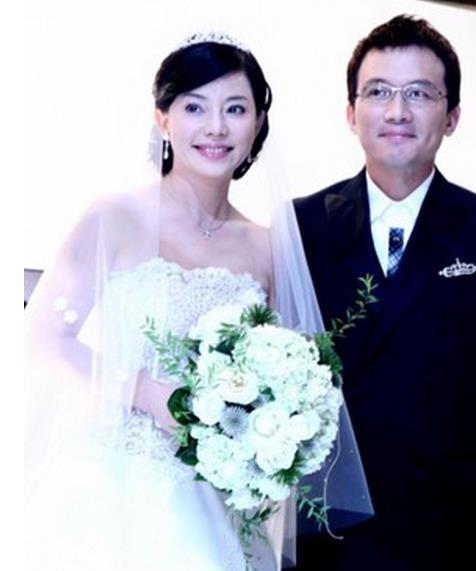 难舍回头草!薛之谦领衔跟前妻复合的10大男星(4)
