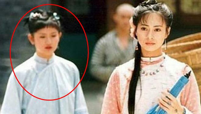 她是大哥电影的女一号,错失小燕子如今被遗忘(9)