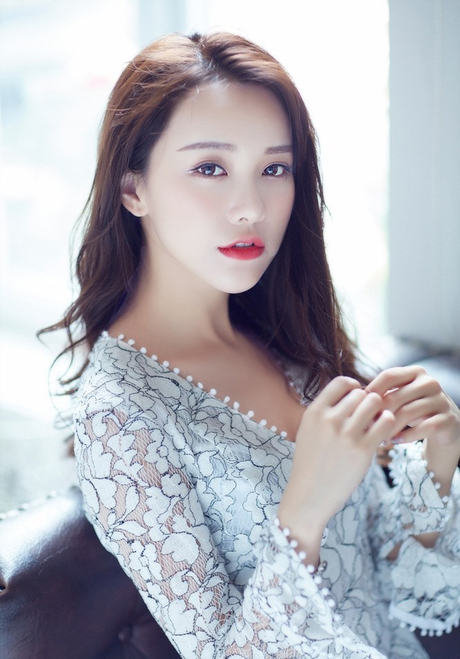 傻白甜变知性熟女黄一琳气质“撩妹”(3)
