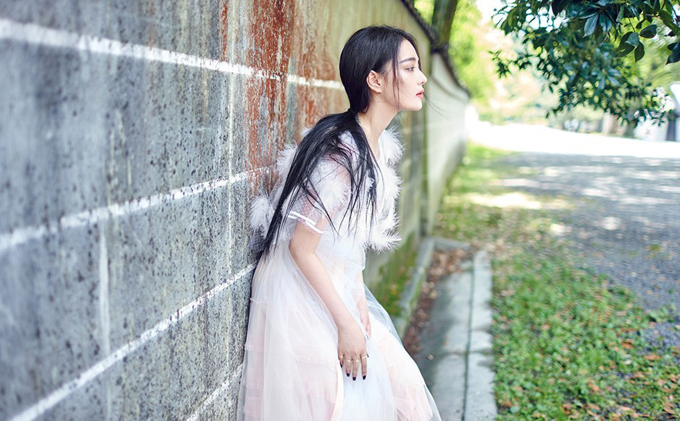 张馨予写真薄纱仙气夏日魅力美照(7)