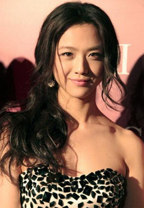 患病,没人敢娶,跟家人断绝关系,扒扒娱乐圈10大艳星脱的代价(7)