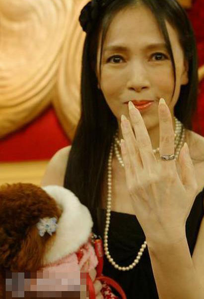 出轨跟颜值有毛线关系!扒扒长得丑还出轨的10大明星(2)