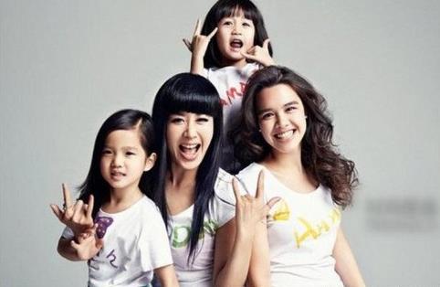 蜜桃二代成熟时!叶玉卿利智等七大艳星宝贝女儿PK谁最漂亮(4)