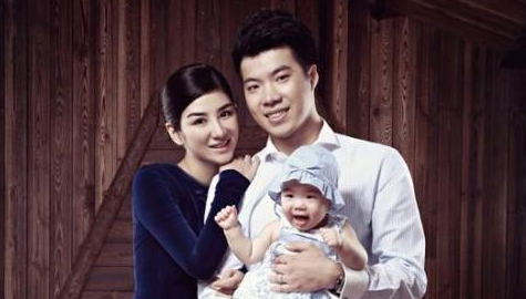 黄奕等曾幸福甜蜜却遭狗血离婚大战的八大明星(2)
