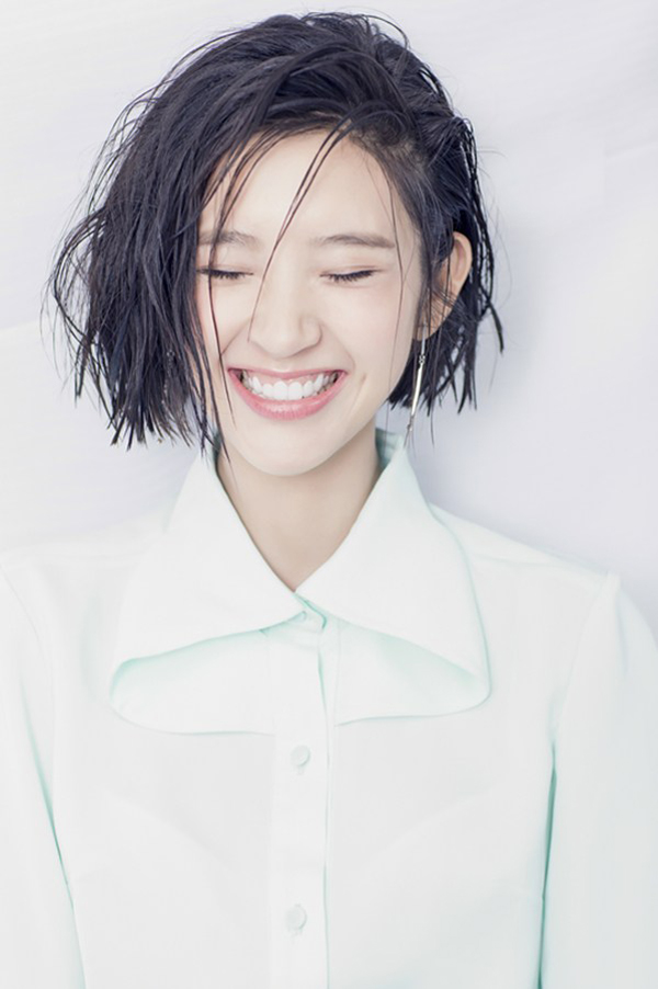 唐艺昕甜美夏日写真曝光(4)