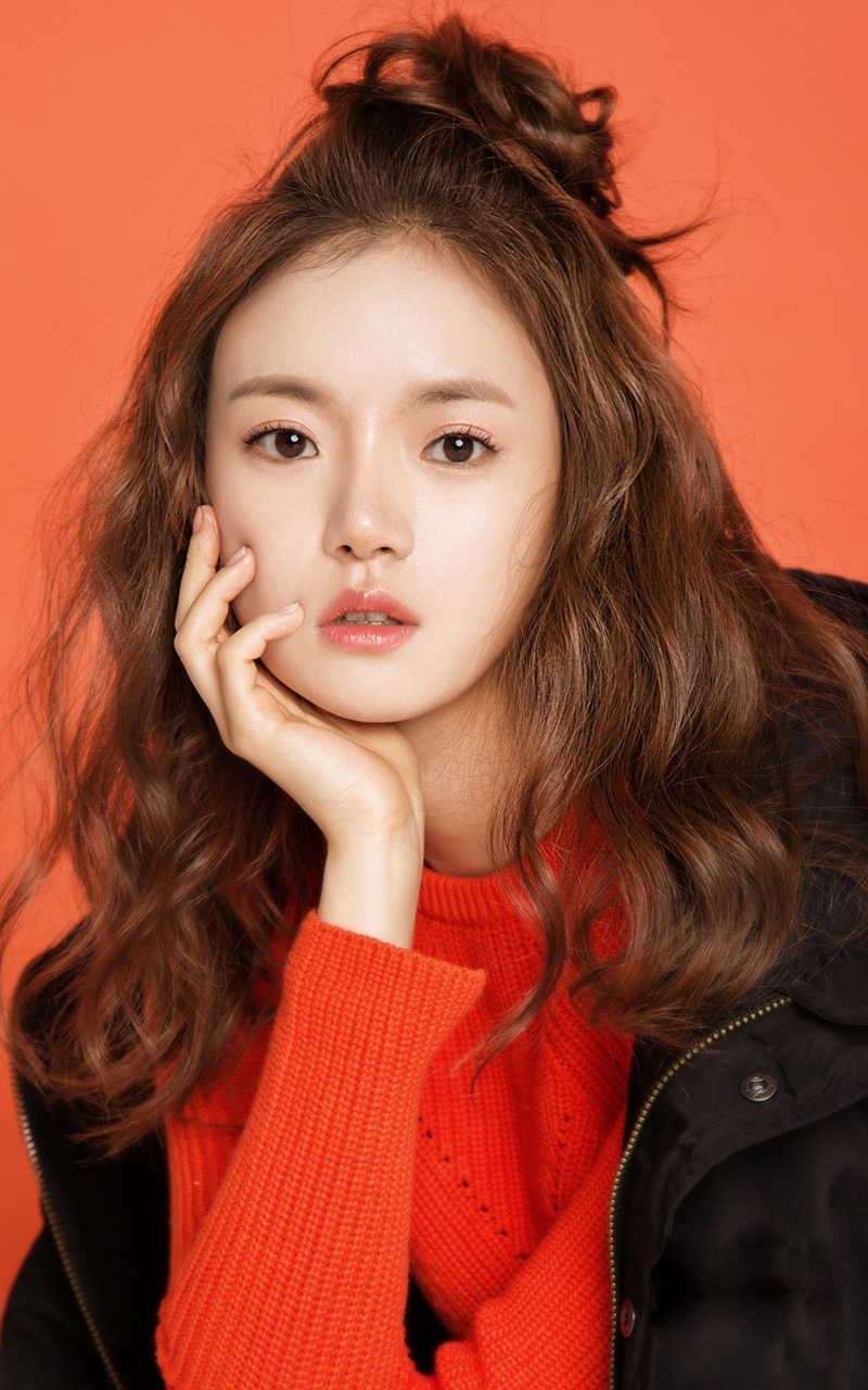 韩国演员高宝洁时尚写真