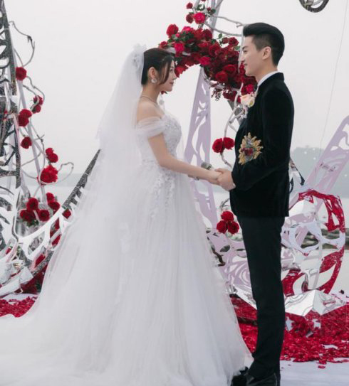 扒扒陈晓陈妍希婚礼的10宗“最”
