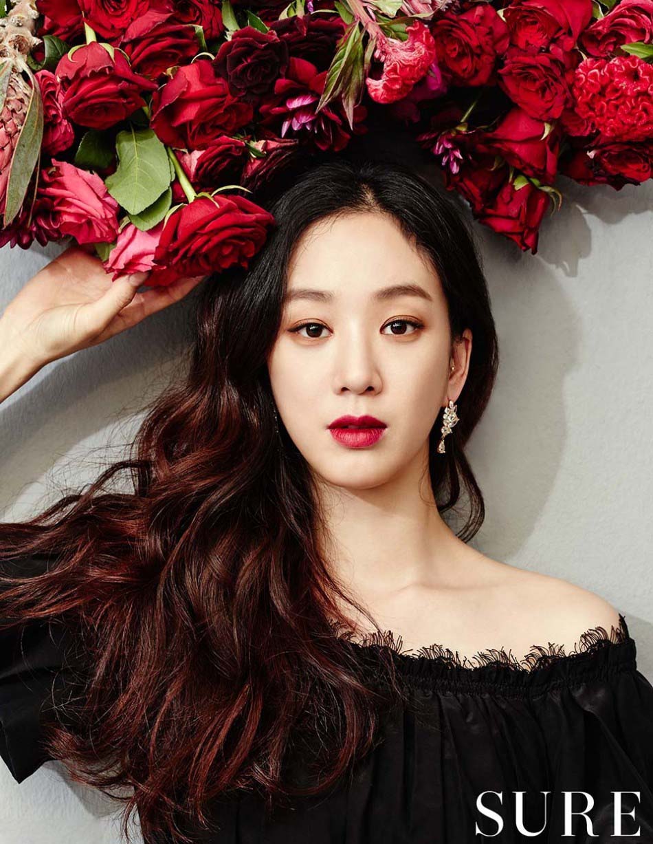 郑丽媛花样少女尽显甜美写真(2)