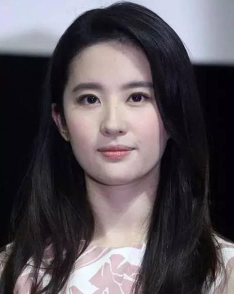 躺那么远都中枪!扒扒葛天等10大明星尴尬的躺枪经历(9)