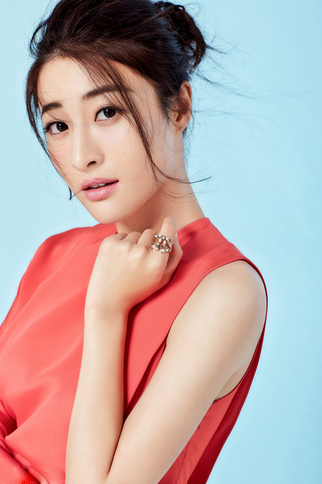 TVB当红小花林夏薇气质写真图片