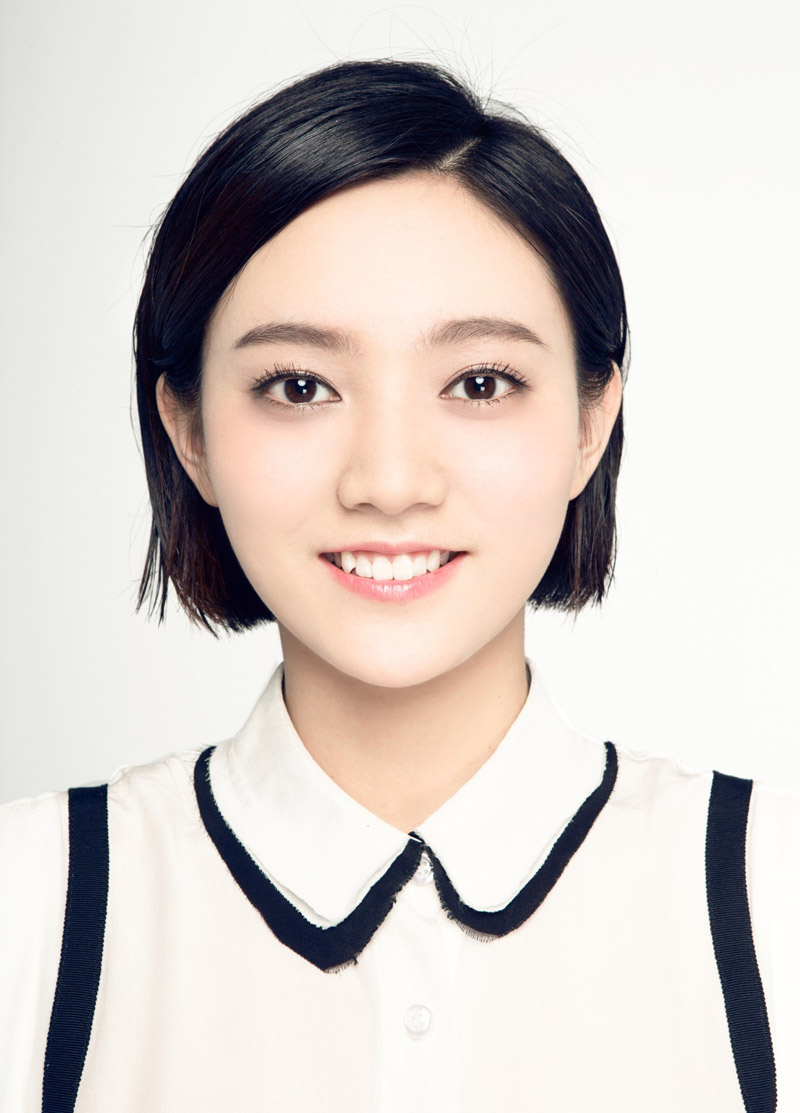 小清新女孩秦语魅力短裙诱人心弦(7)