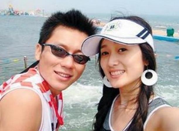 《士兵突击》兄弟的情感怪圈：王宝强李晨被戴绿帽，陈思成疑睡杨幂同学(8)