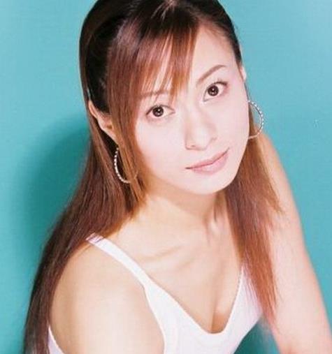 她是大哥电影的女一号,错失小燕子如今被遗忘(6)