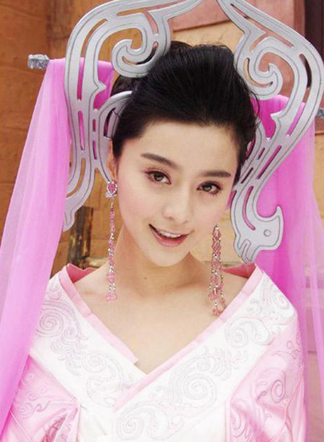 大美女范冰冰演杨贵妃武媚娘等遭吐槽,素颜演普通妇女却出彩(6)