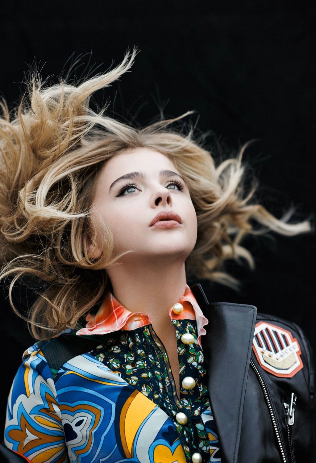 Chloë  Moretz登上《Glamour》杂志封面(4)