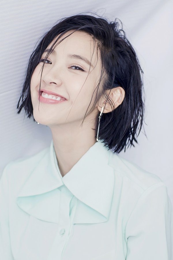 唐艺昕甜美夏日写真曝光(6)