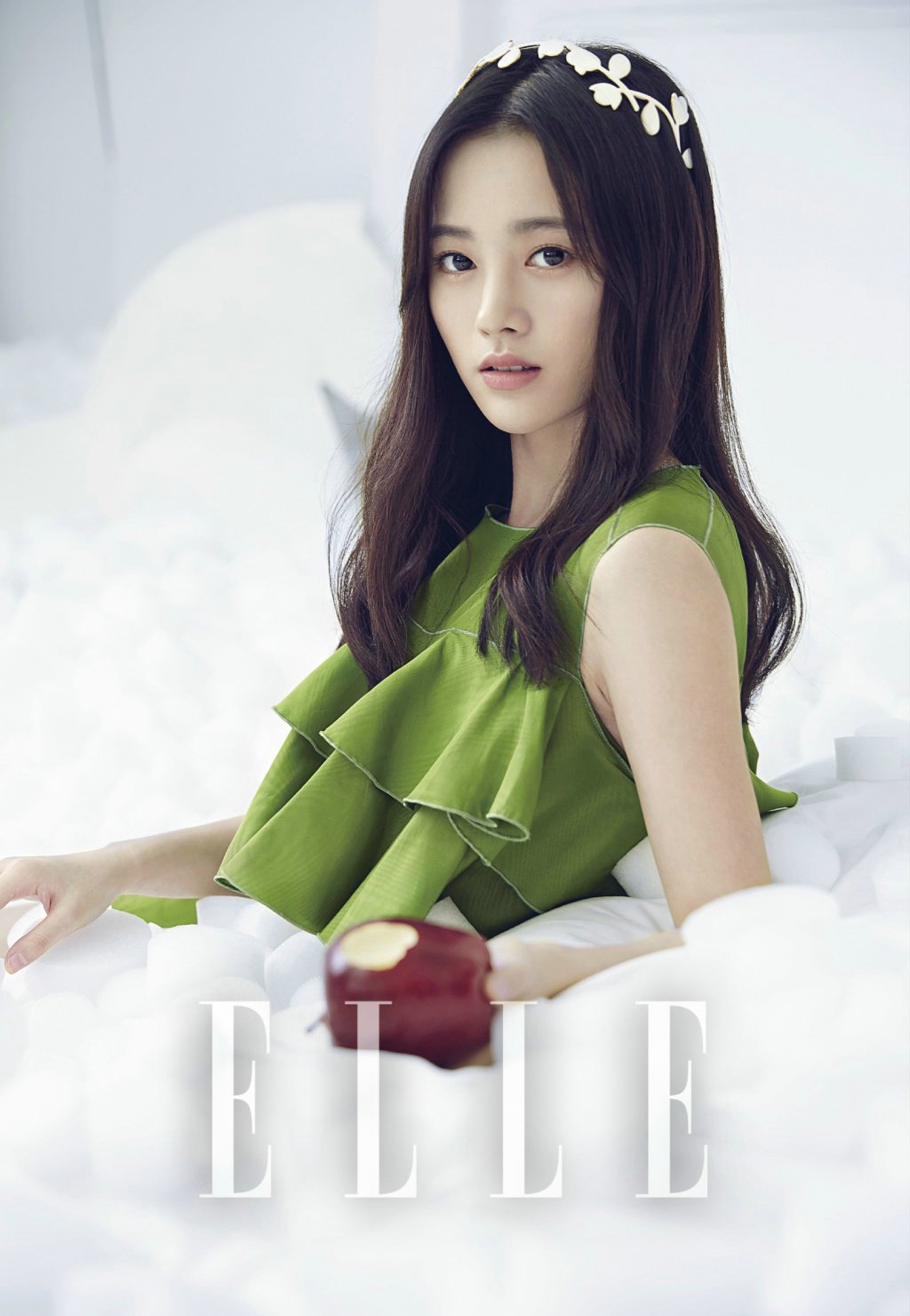 鞠婧祎为ELLE杂志拍摄最新写真大片(3)