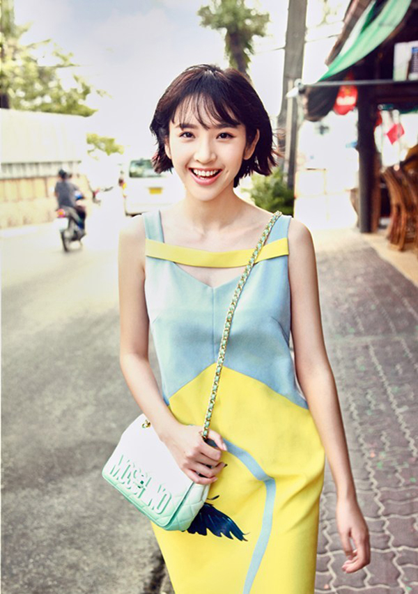 唐艺昕鬼马写真惹人爱甜美可爱(3)
