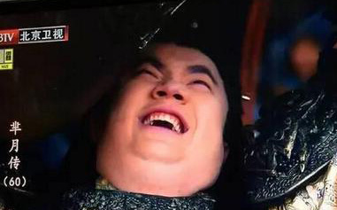 他被生父英达嫌弃被继父关爱，星妈宋丹丹捧红，无颜值不拼背景拼才艺(8)