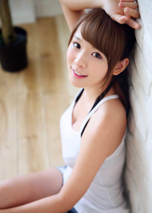 林莎清新性感娇媚气质撩人写真(3)