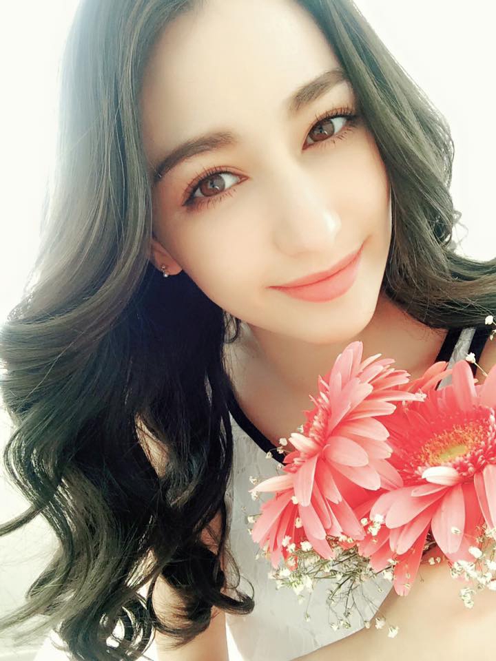谢若梅乌拉圭混血美人私房照