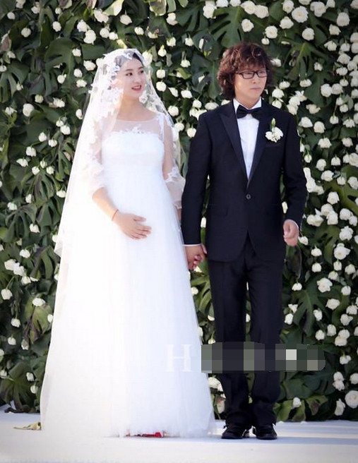 舒淇冯德伦宣布结婚!扒扒2016扎堆结婚虐狗的20对明星(8)