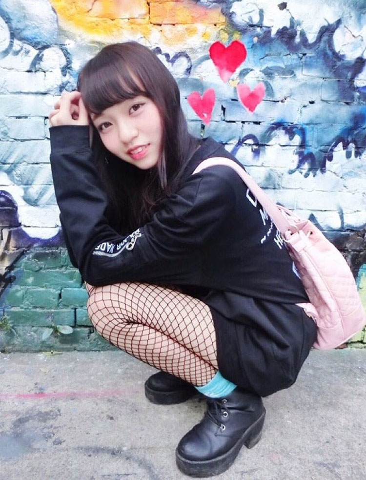 林襄时尚娇嫩少女风清新私拍
