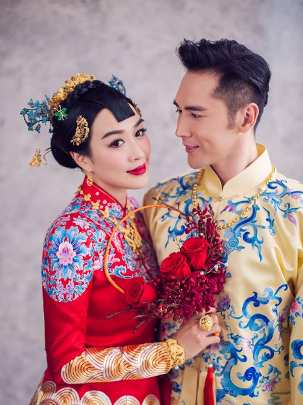 钟丽缇张伦硕中式礼服曝光(3)