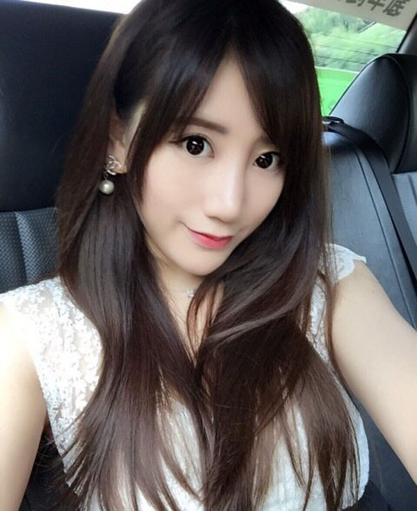 刘玉卿甜美又抚媚的电眼正妹(2)