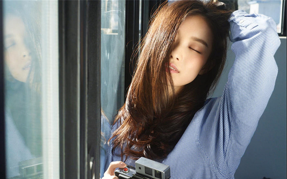 气质女星倪妮文艺简约写真图片(3)