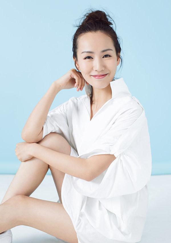 赵聪真空白衬衣秀美腿清新笑容温暖治愈(2)