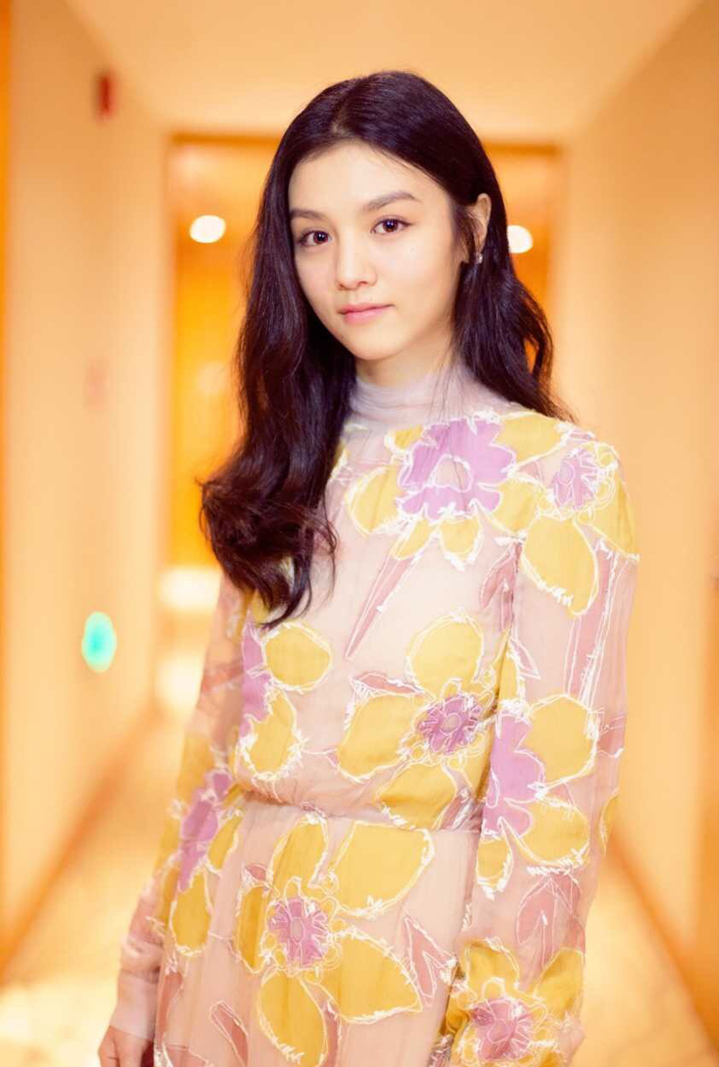 春夏气质花色裙摆清新出席红毯(3)