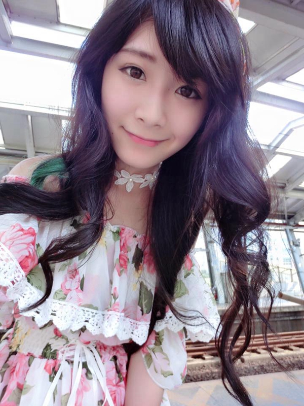 陆子玄卷发精美微笑暖心迷人(3)